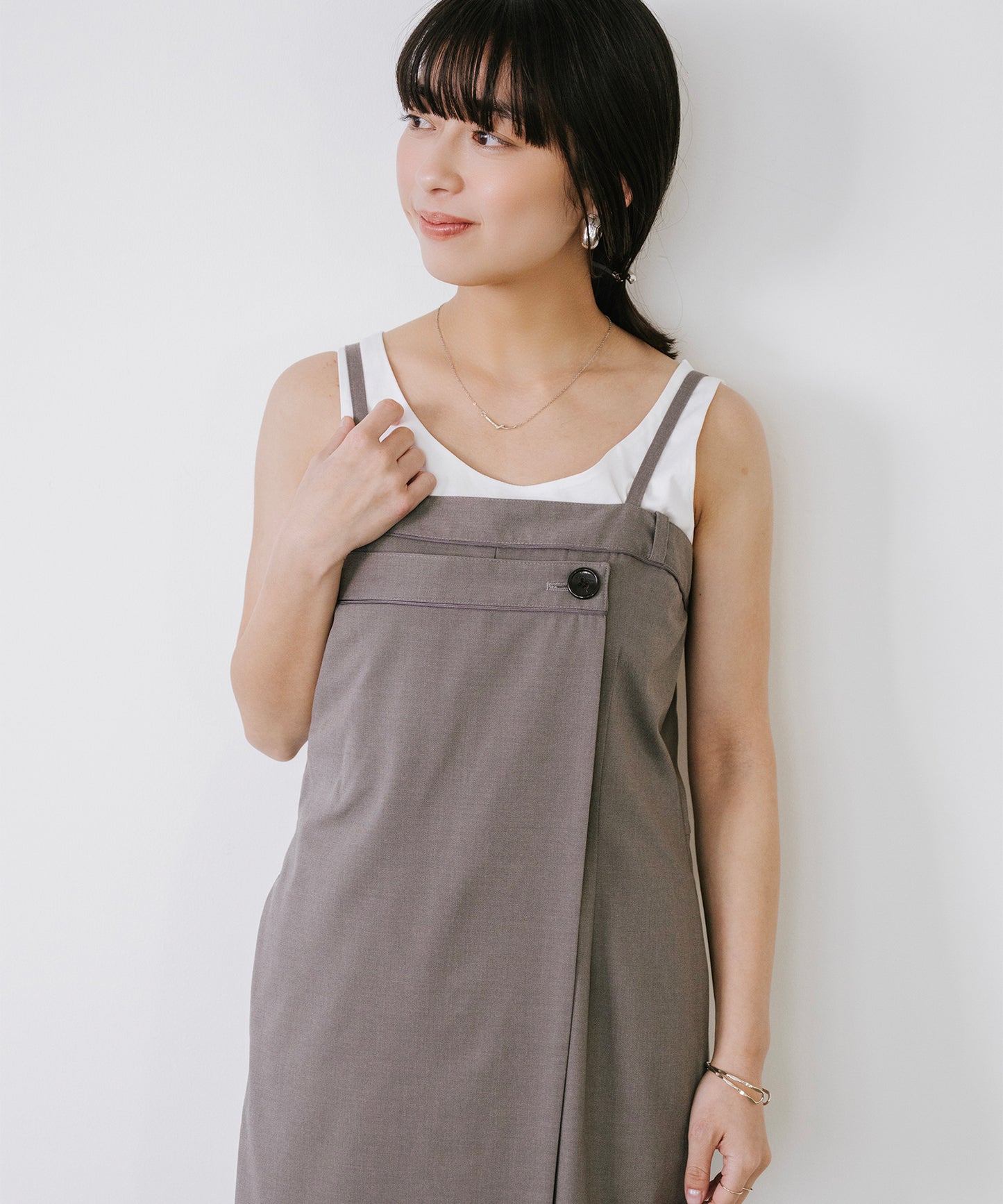 TRストレッチラップロンパース