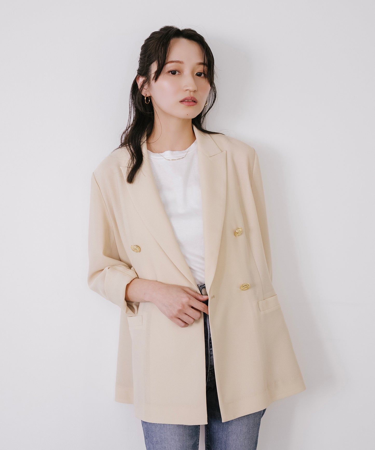 ゴールドボタンメッシュジャケット