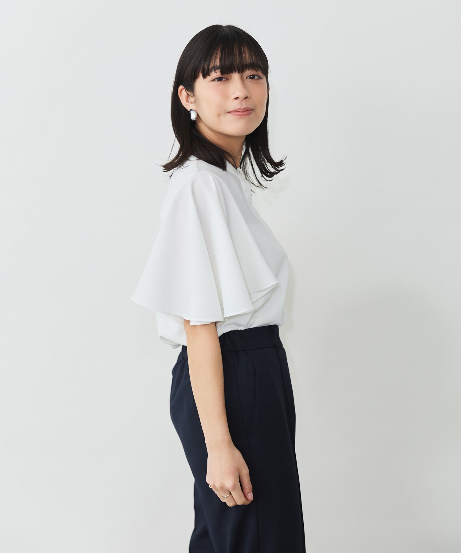 新品未使用ソアール　フレアスリーブブラウス エアリージョーゼットフレアスリーブブラウス - SOÉJU online store