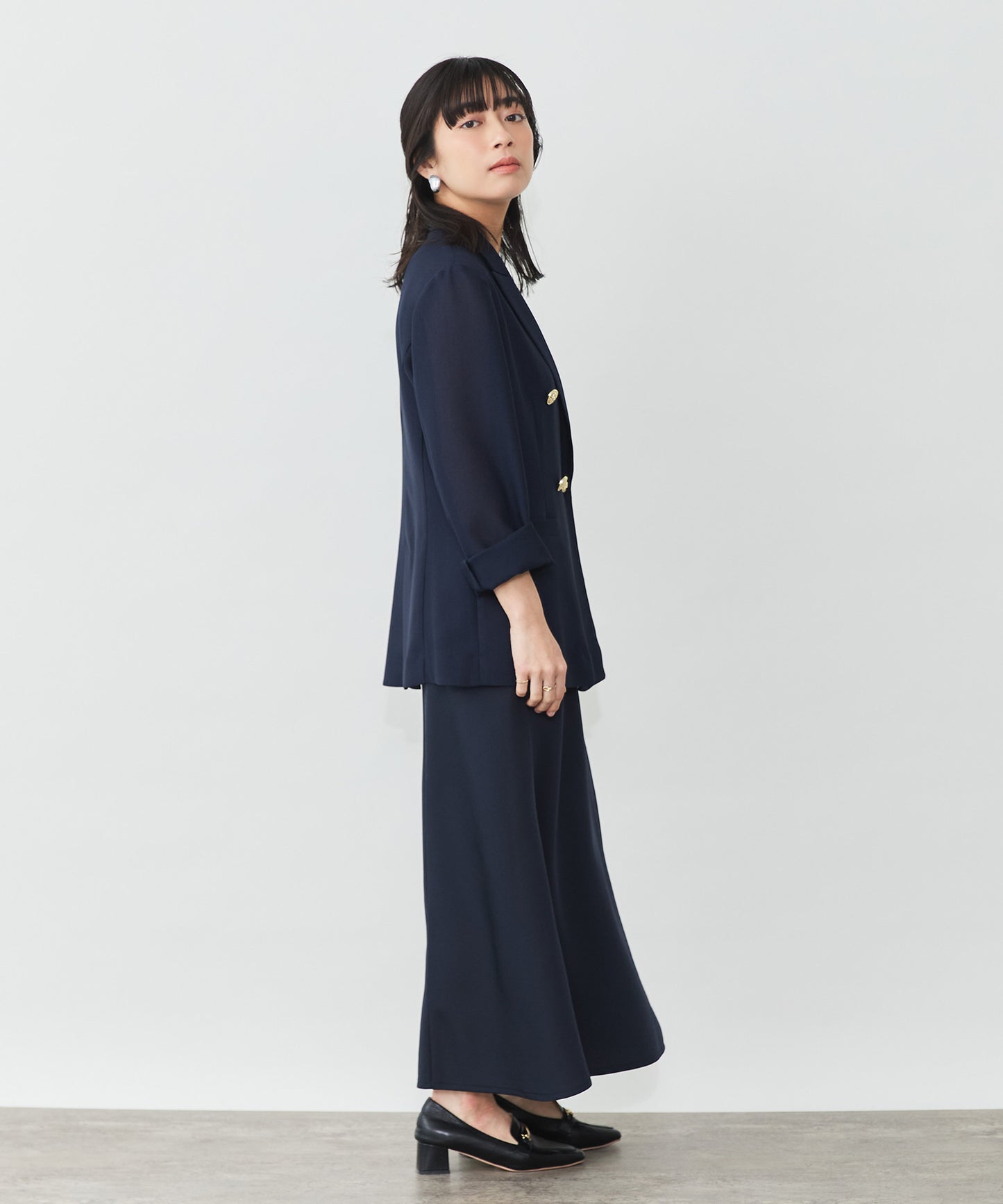 ゴールドボタンメッシュジャケット