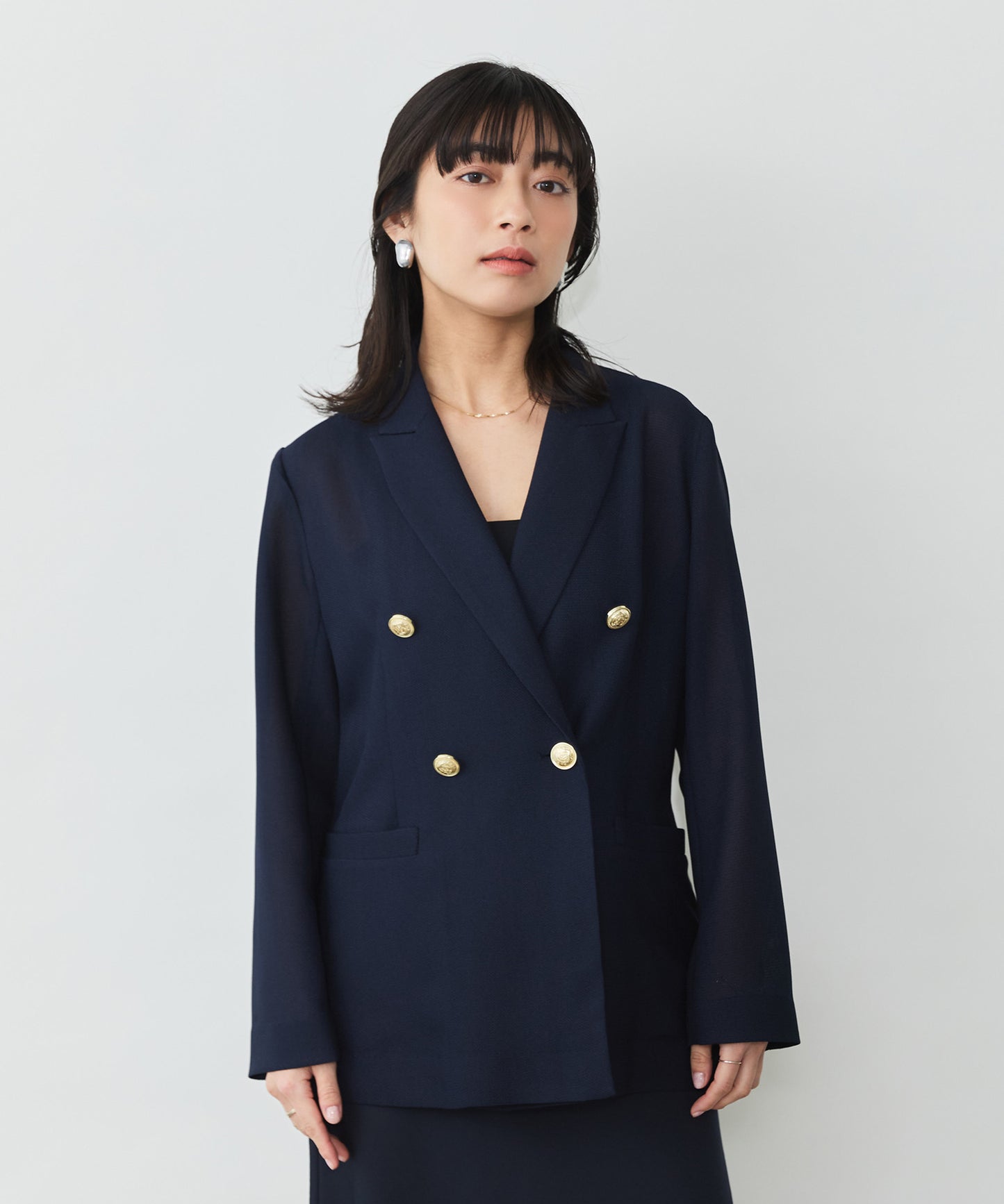 ゴールドボタンメッシュジャケット