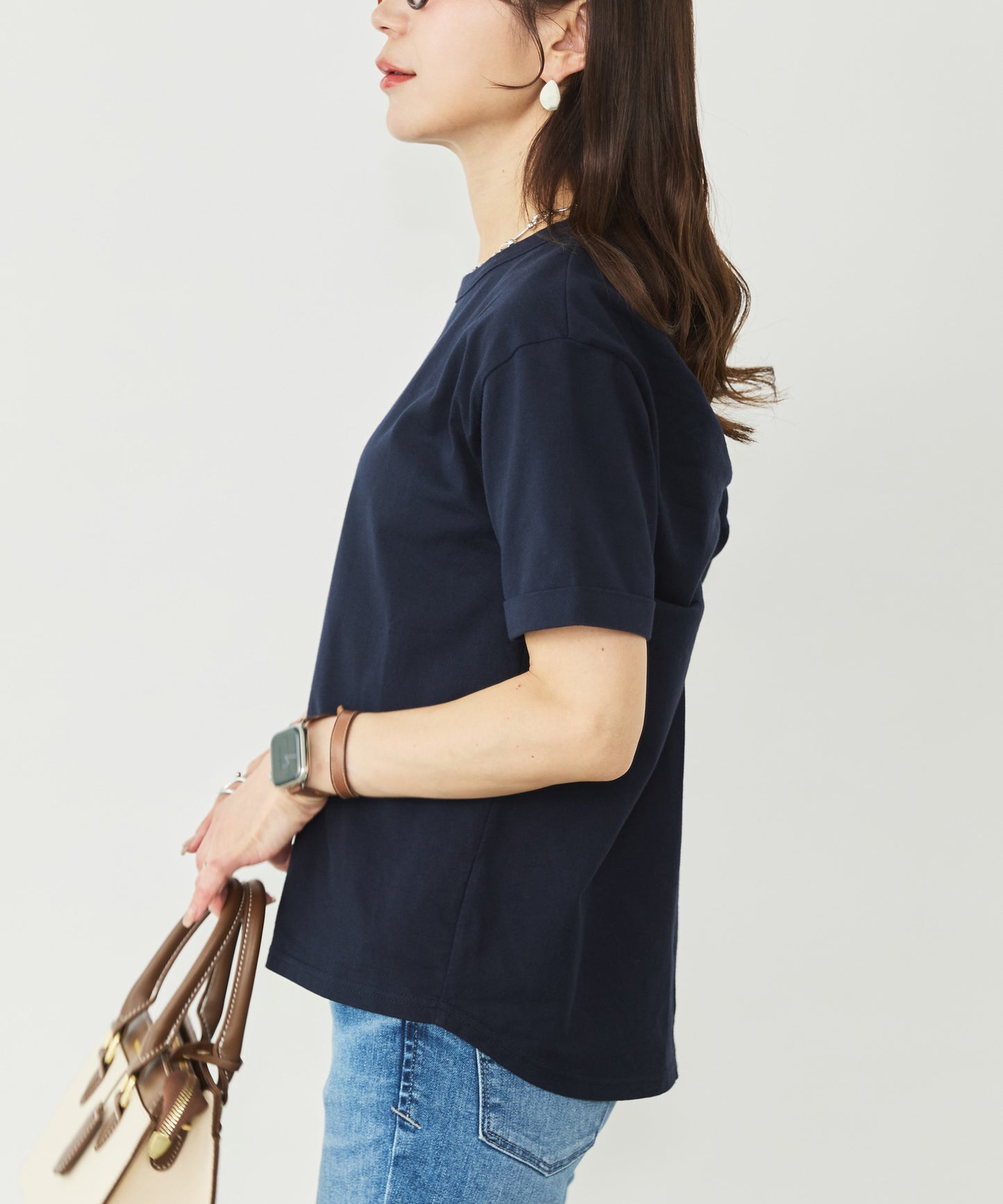バックデザインTシャツ