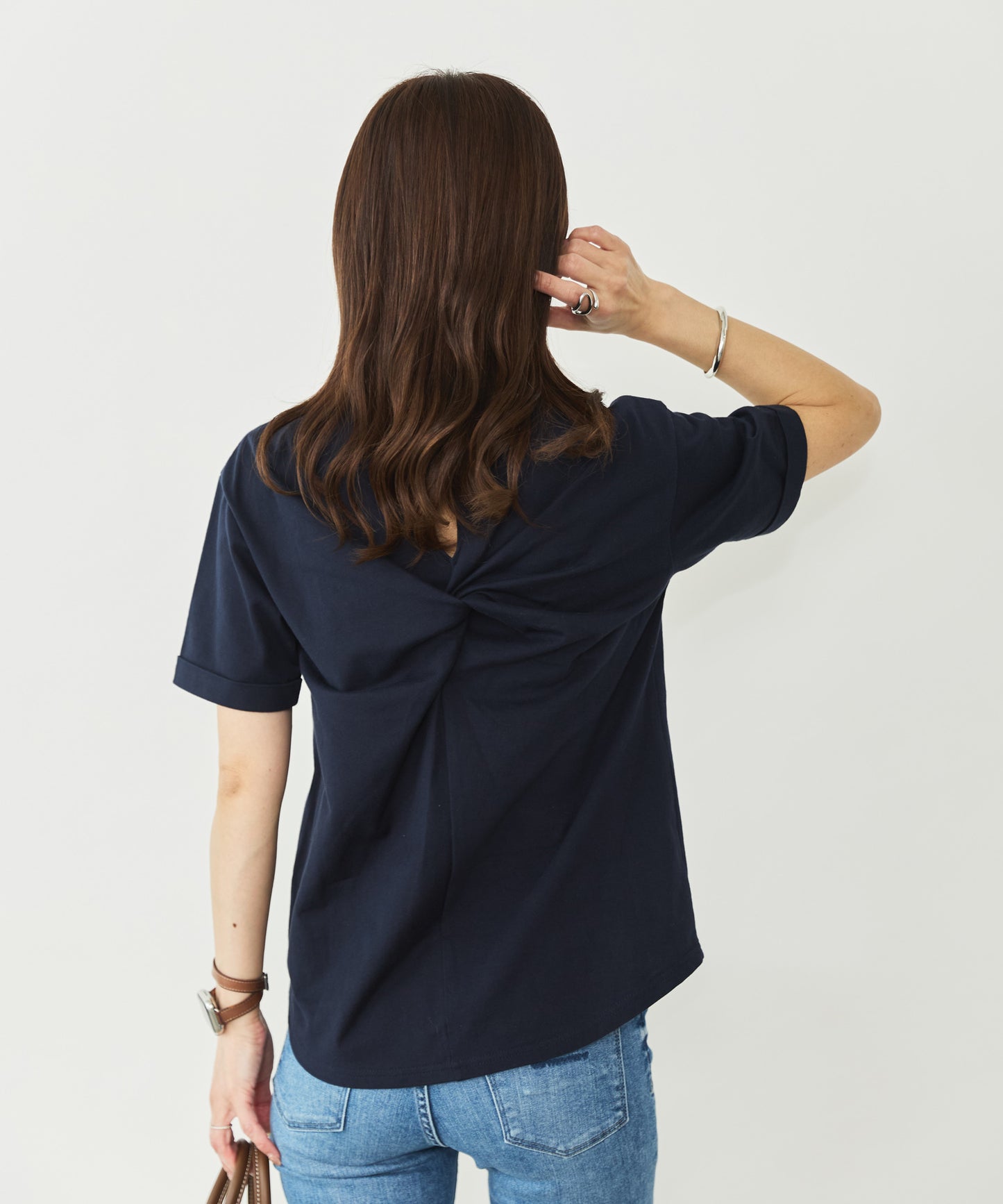 バックデザインTシャツ