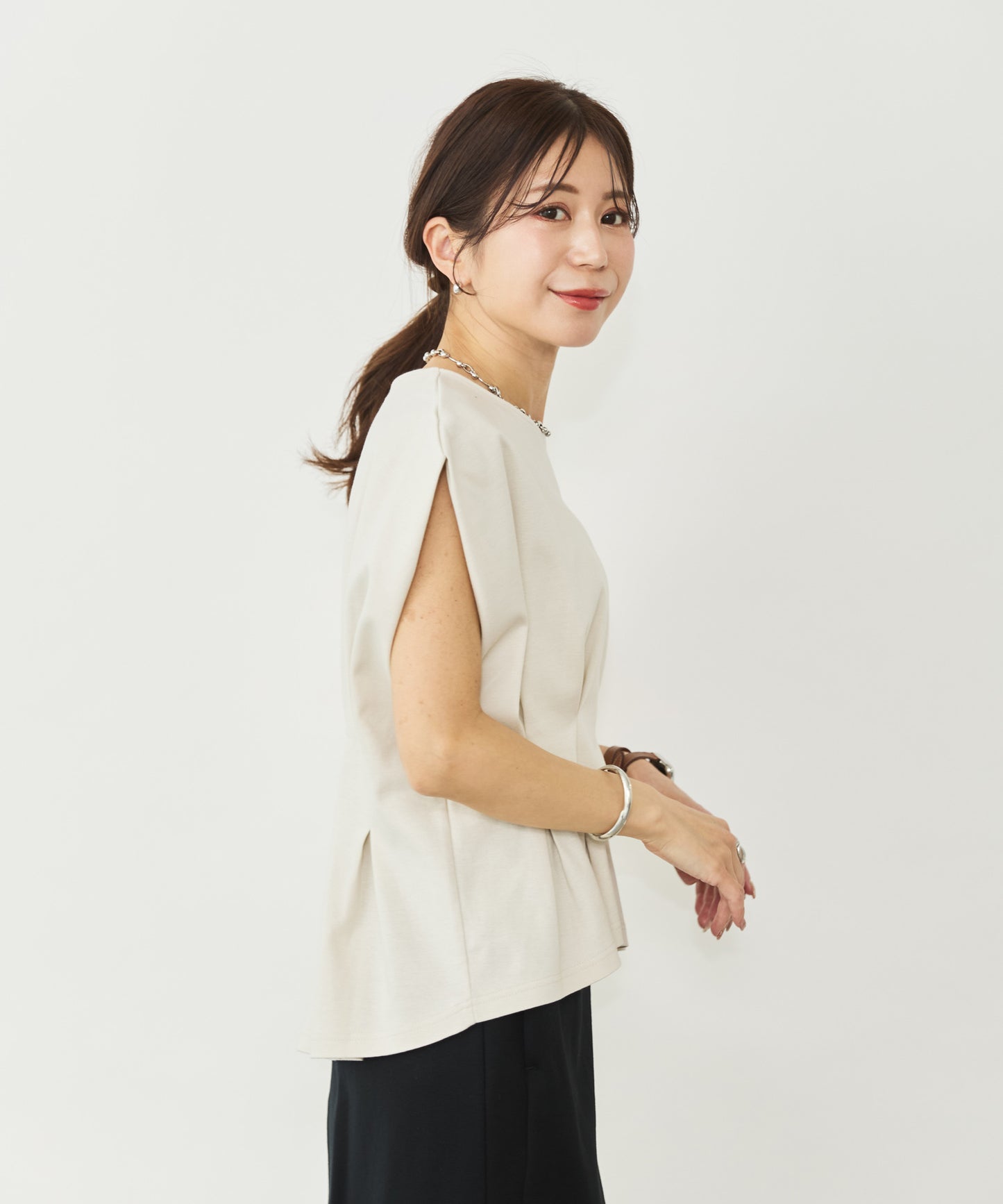 デザインタックTシャツ