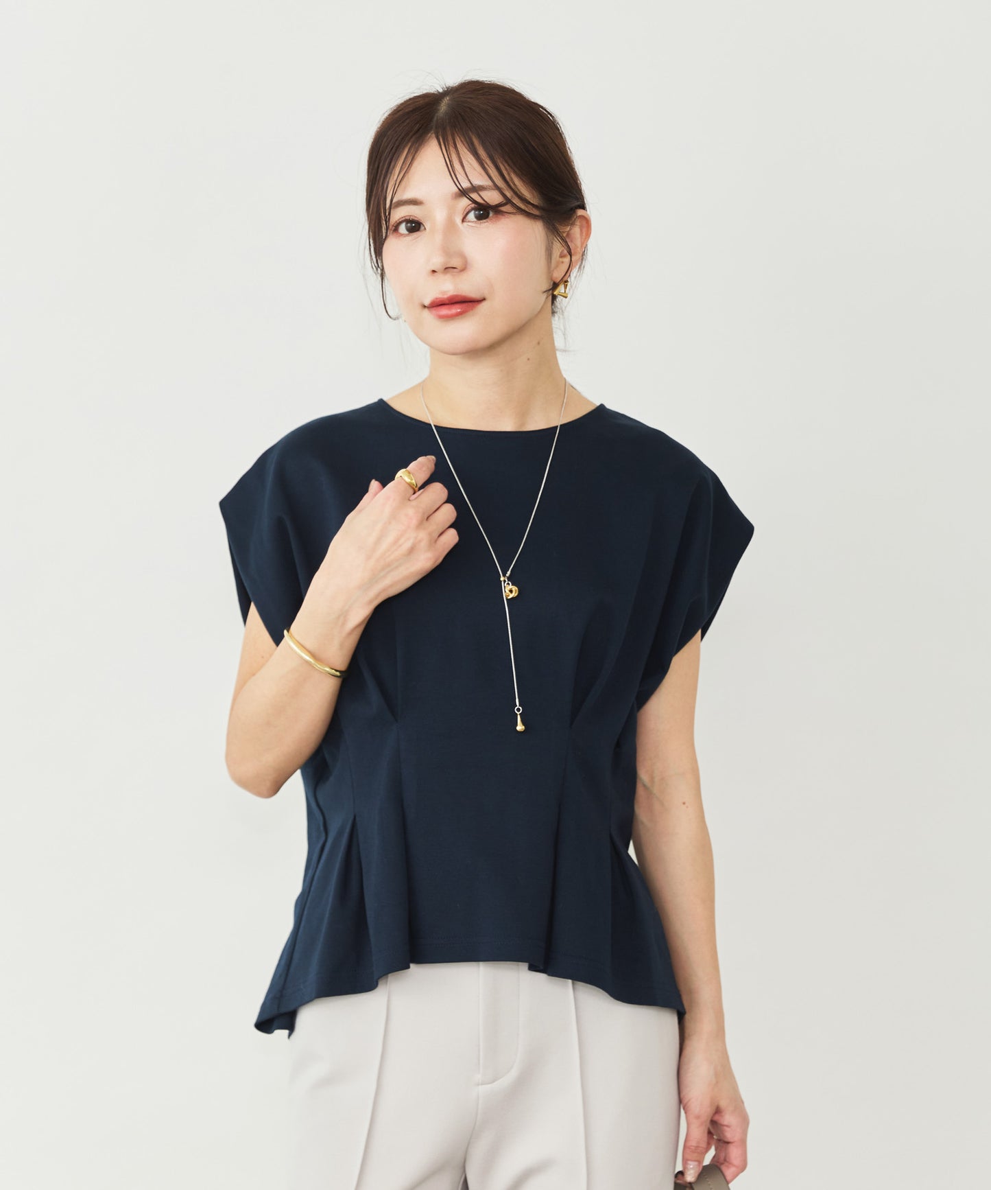 model：158cm　着用：Fサイズ