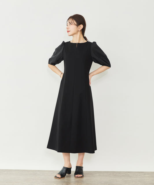 【4/22発売開始】ボリューム袖シアーワンピース