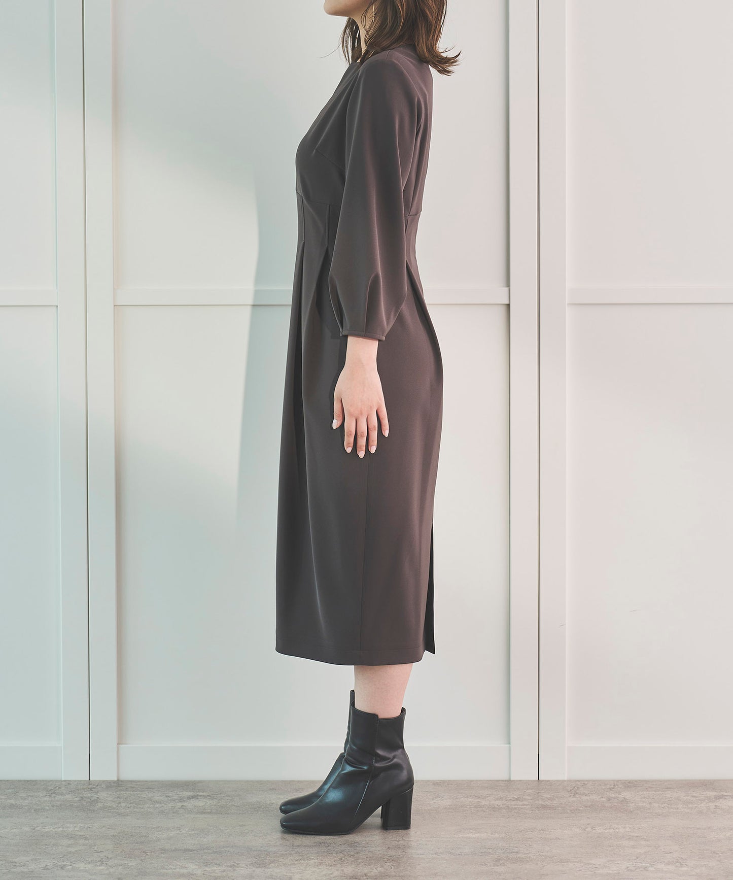 《予約商品 8/20 13:00まで10％OFF》ダブルクロス コクーンワンピース