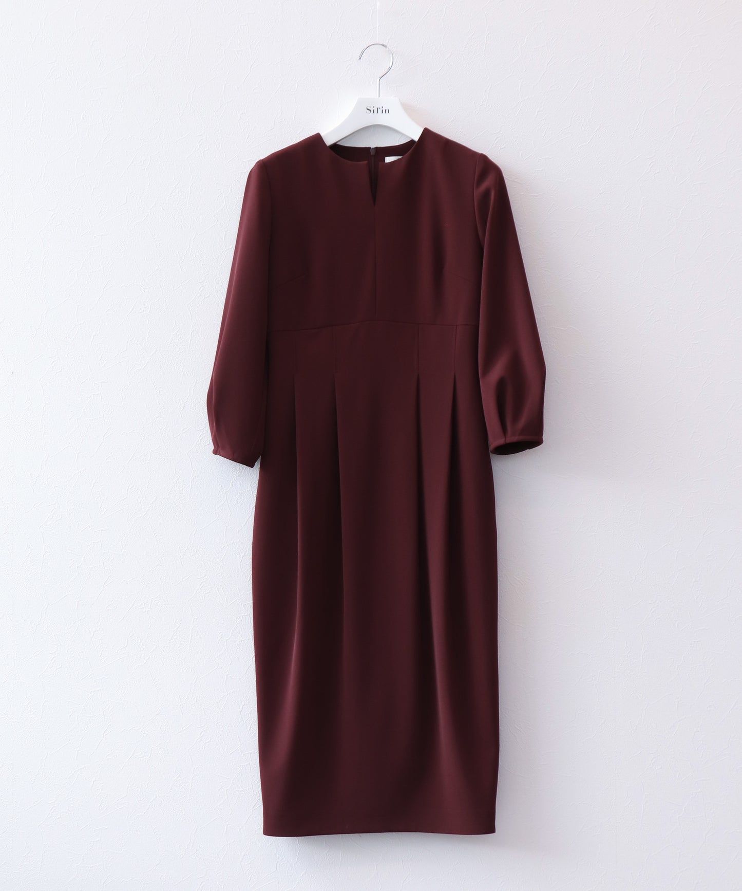 《予約商品 8/20 13:00まで10％OFF》ダブルクロス コクーンワンピース