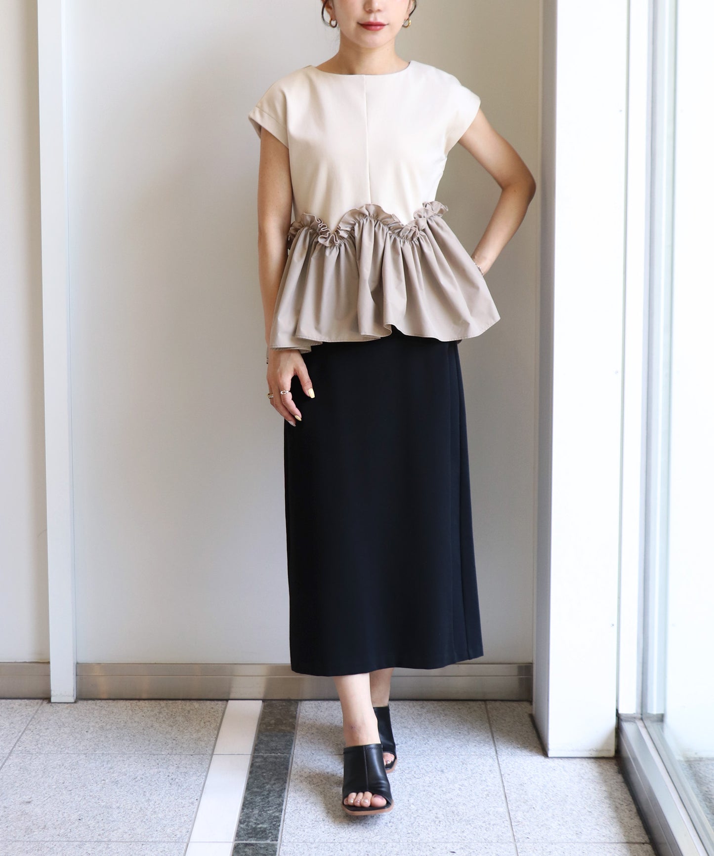 【6/5(金)～PRE ORDER開始】ドッキングペプラムデザイントップス