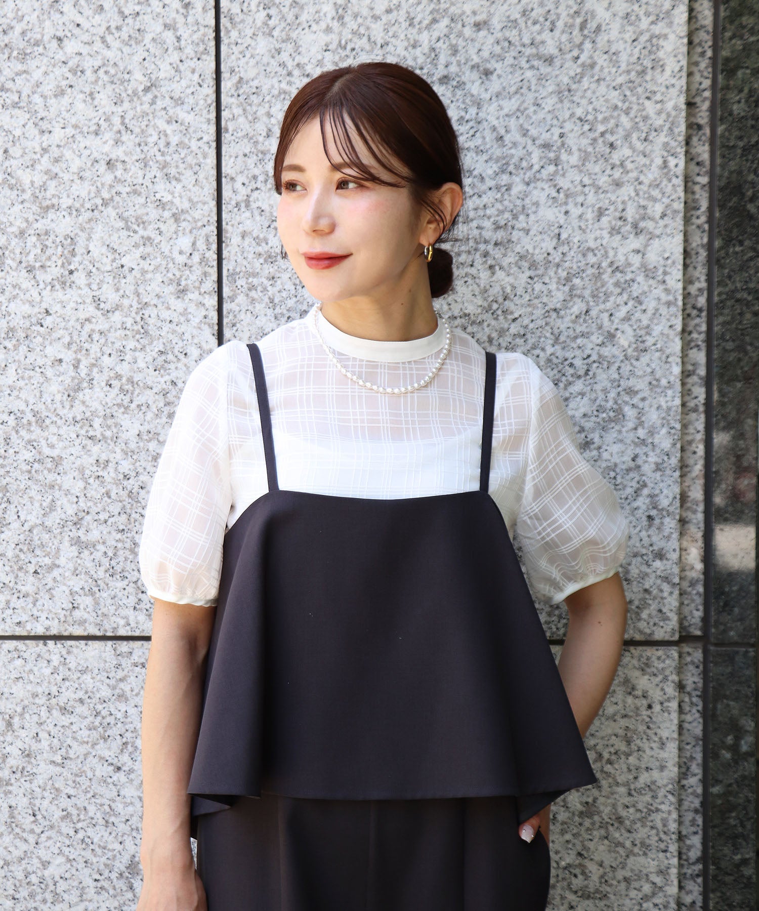 シアーチェック半袖ブラウス – Sirin Online Store