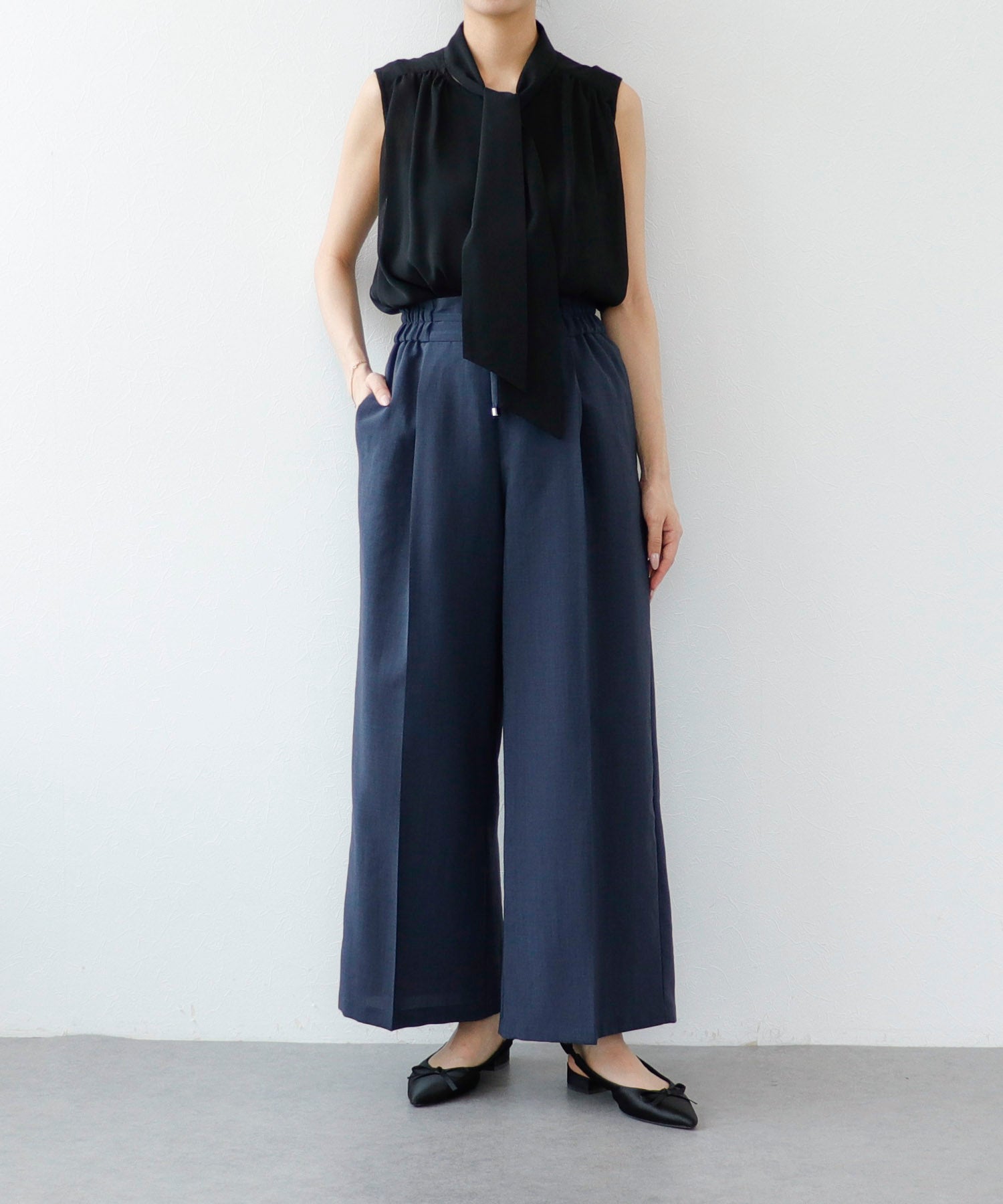 ブラック 155cm/Fサイズ着用