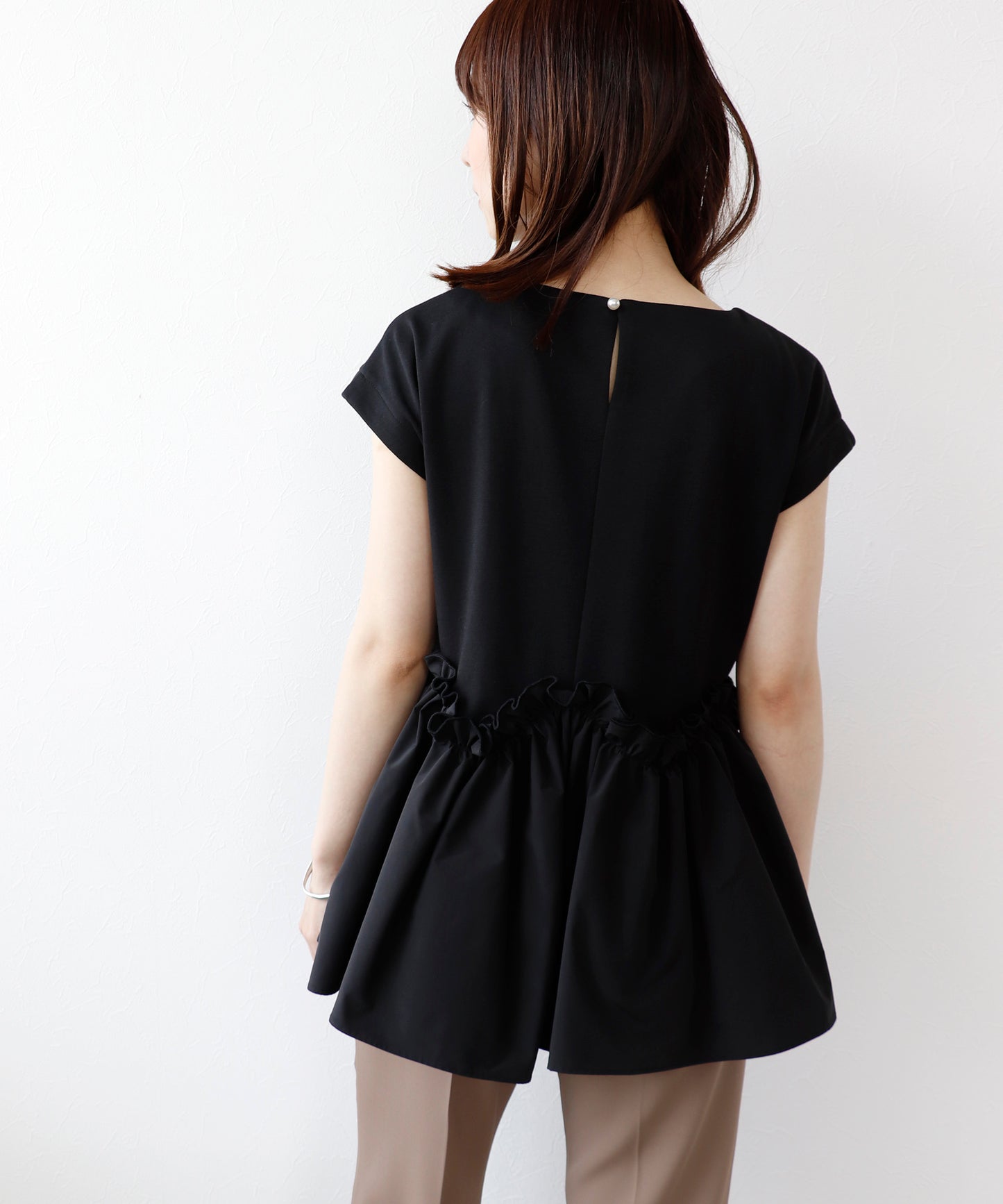 【6/5(金)～PRE ORDER開始】ドッキングペプラムデザイントップス