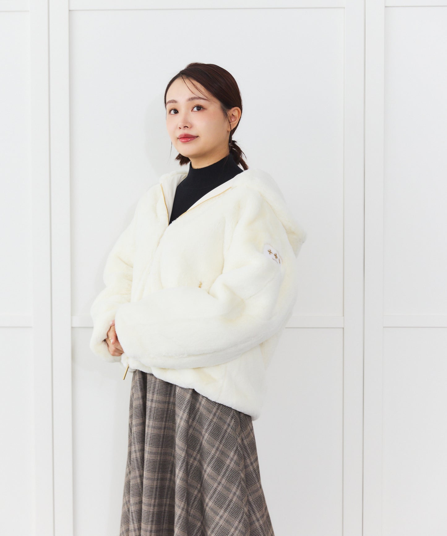 【TATRAS】 YUMOLA フーデッドファーブルゾン