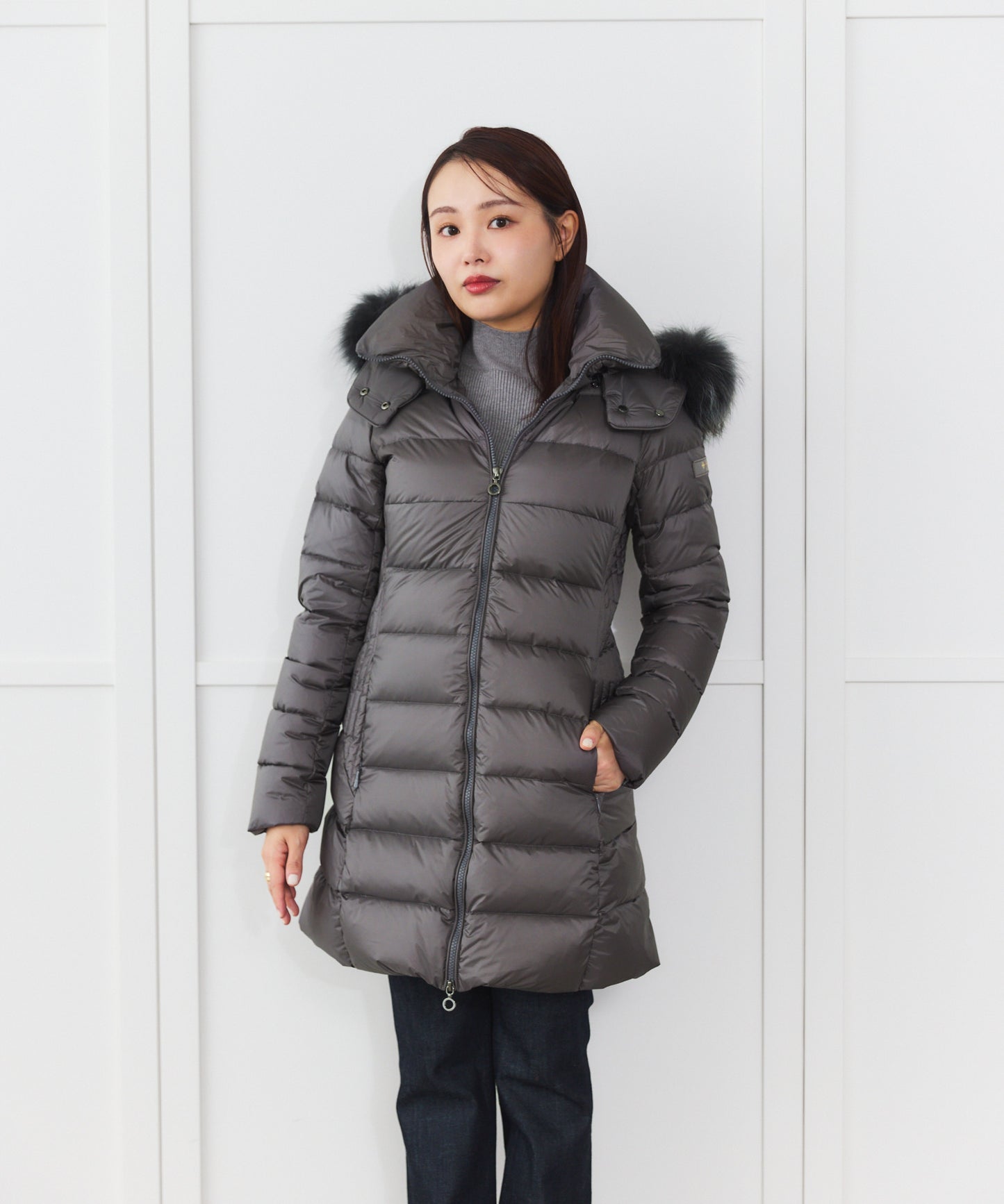 【TATRAS】SARMA ミドル丈ダウンジャケット